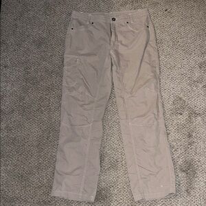 Pacific Trail Women's Tan Cargo Pants